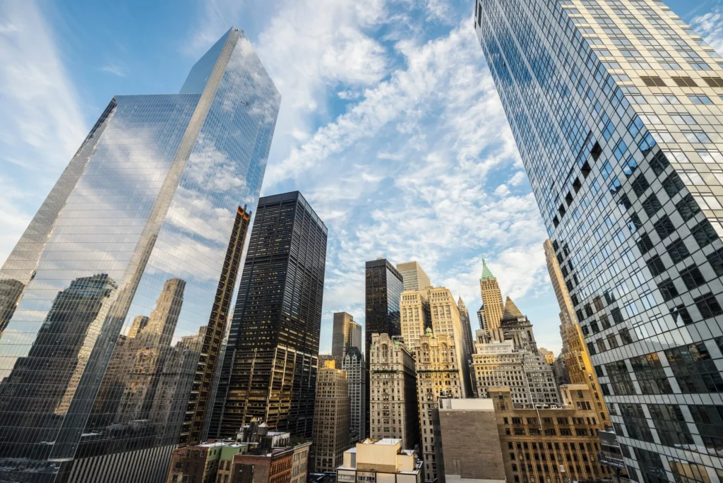 Ampyr-New-York_iStock-506760204_NY-scaled-1-1024x684